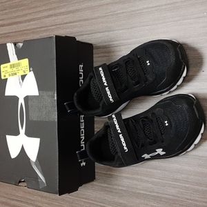 Under Armour Youth BPS Assert 9 AC Black Sz 11K